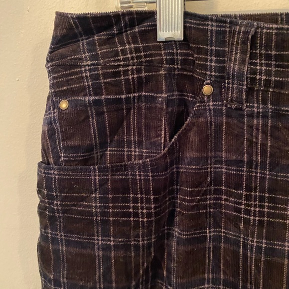 charter Club women’s black plaid corduroy . Straight leg size 16. - Picture 4 of 6